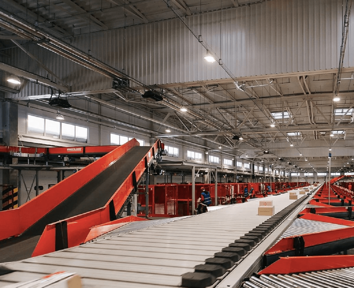 Логістичний термінал Нова Пошта